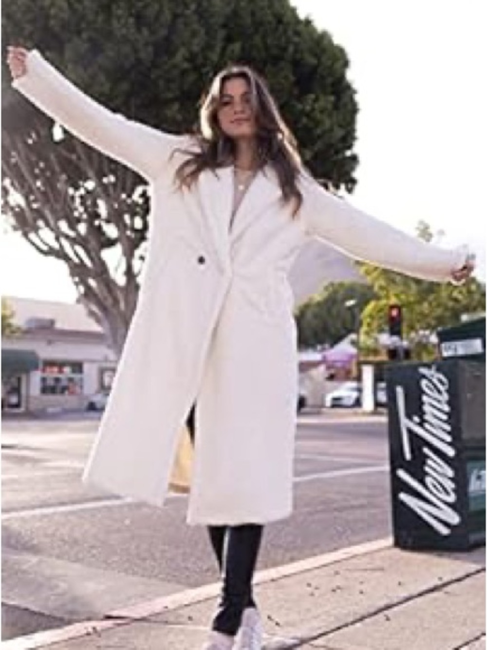 C02 NWT PRETTYGARDEN Single Button Closure Long Winter Trench Coat - Size: Small